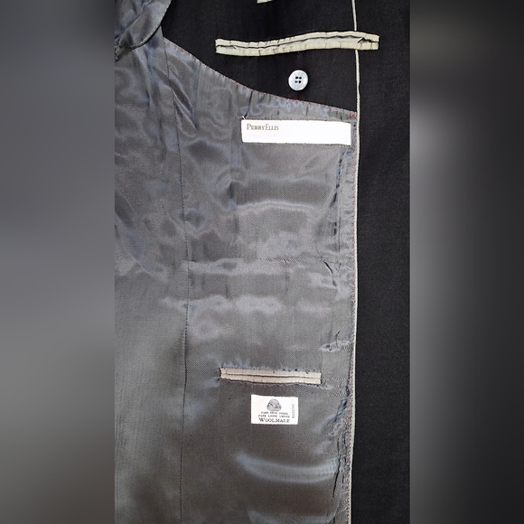 Perry Ellis Black 2 Piece Suit 38R - Picture 7 of 8